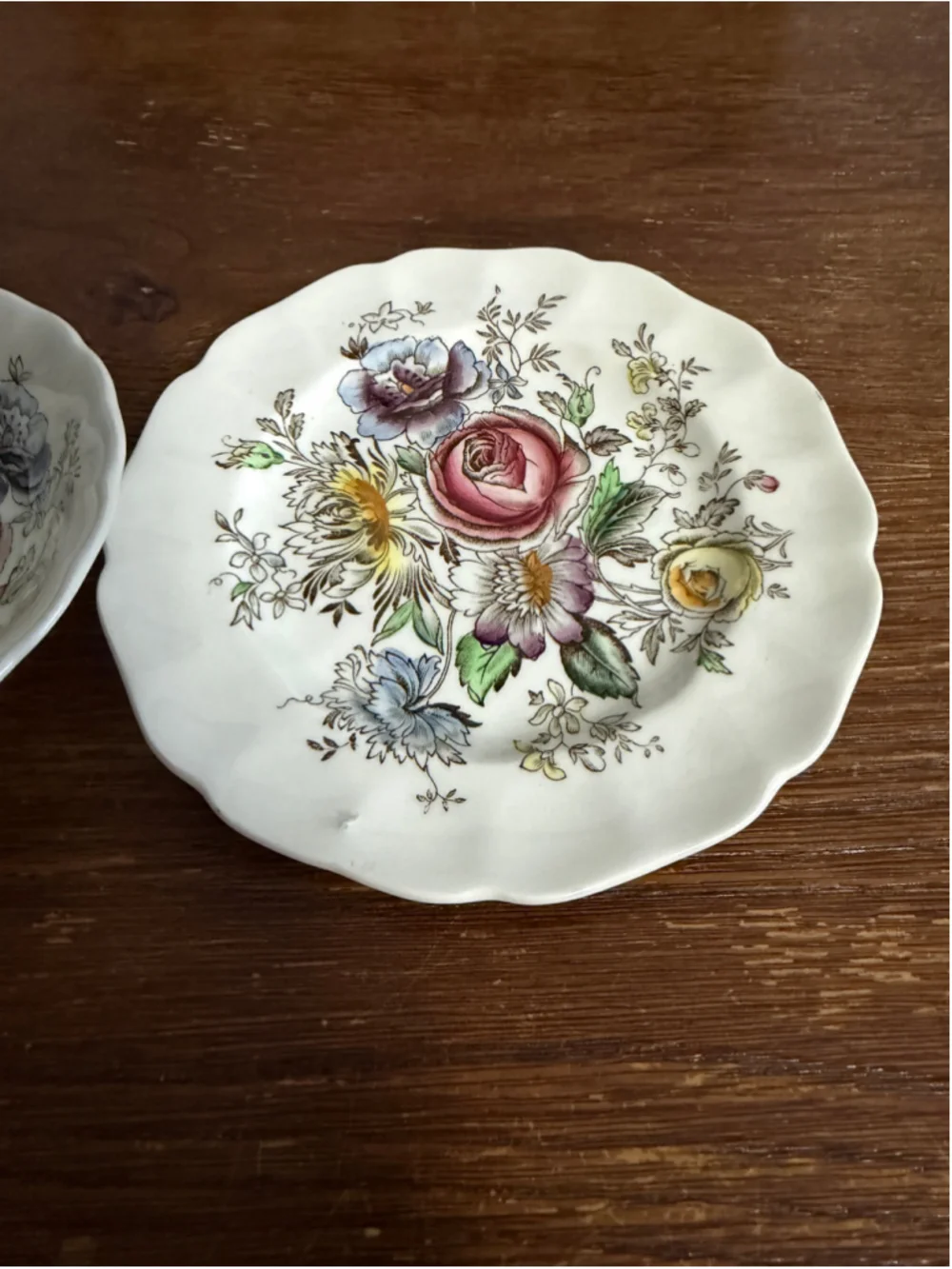 Vintage Johnson Brothers Sheraton Floral Center Bread Butter Plate & Dessert Bow